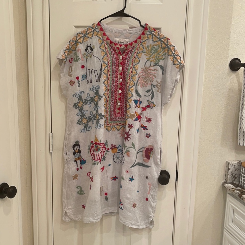 Size large Johnny Was white dress.